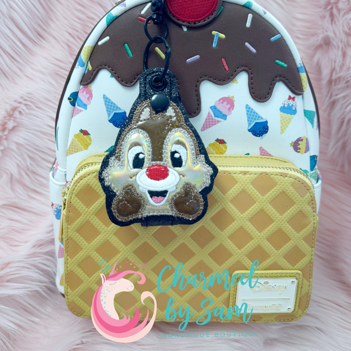 Dale Chipmunk Ears Holder