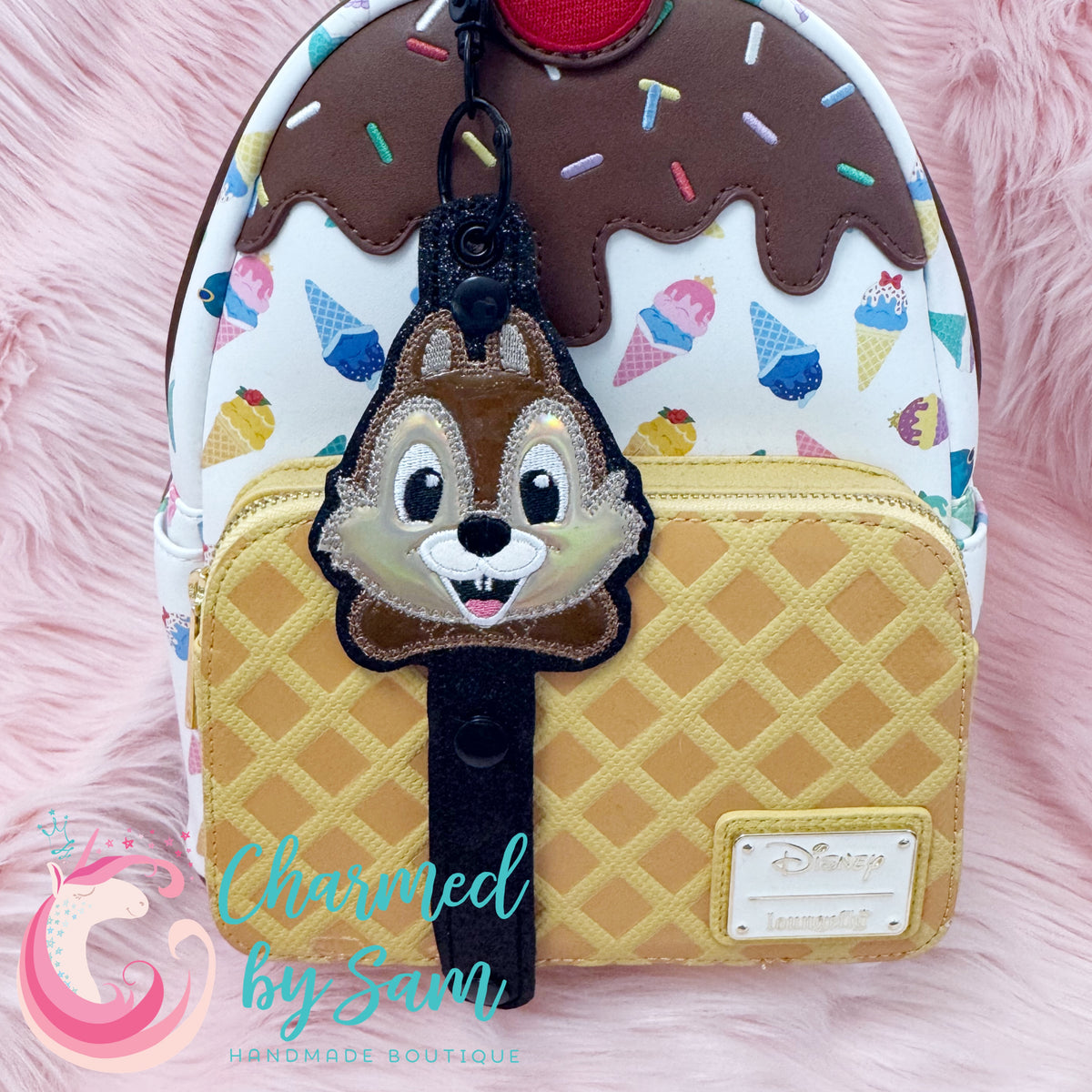 Chip Chipmunk Ears Holder